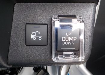 2022 Daihatusu HD Dump AT 695414.jpg